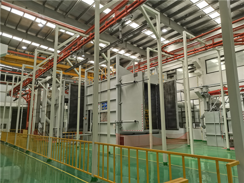 大型积放式喷涂设备